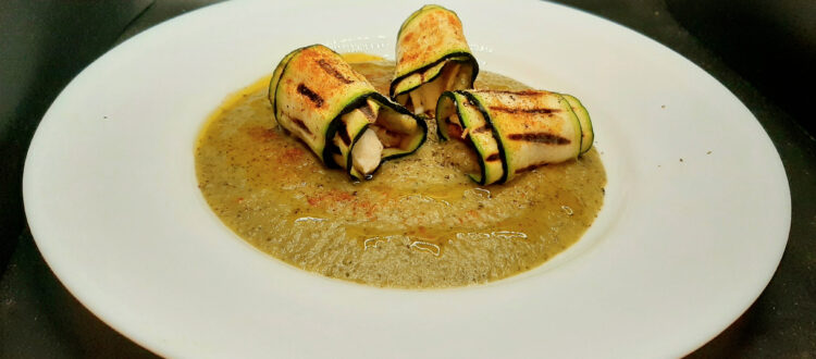 INVOLTINI DI ZUCCHINA CON POLLO