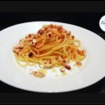 Pasta delle api marinare: bottarga e miele, un gran mangiare