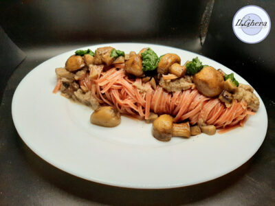 Tagliolini Barolo e funghi, fan sparire i musi lunghi