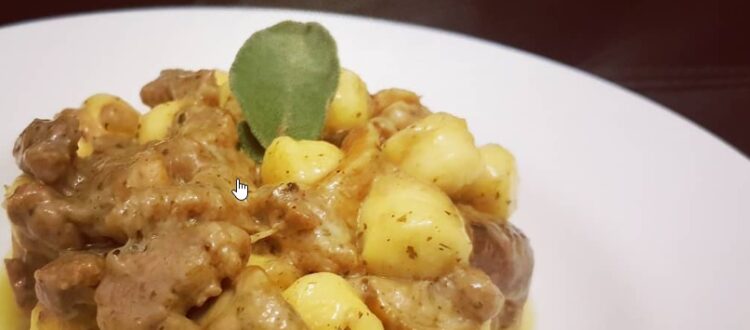 Gnocchi salsiccia e porcini, praticamente divini