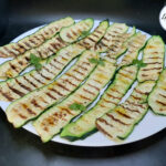Contorno semplice e leggero, zucchine grigliate alla menta