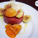 Tartare di fassona con tuorlo croccante